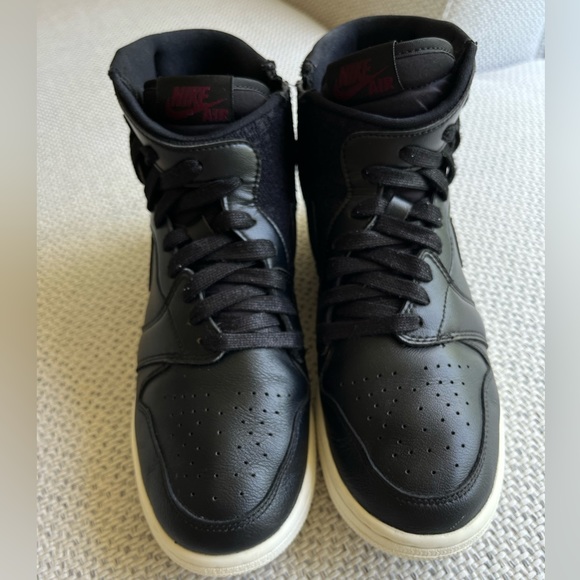 Wmns Air Jordan 1 Rebel XX 'Black - Picture 2 of 7